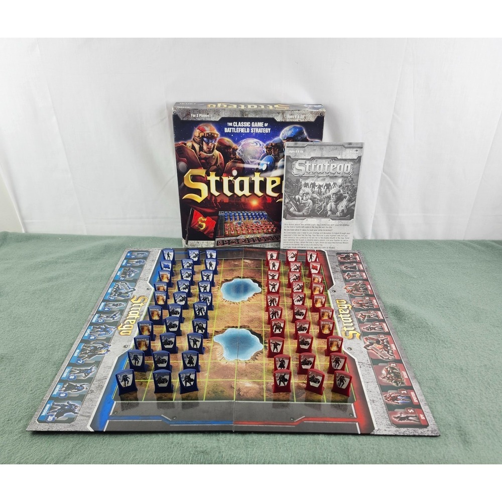 Stratego Board Game 2014 Jumbo 100% Complete Sci-Fi Patch Strategy Space Marines